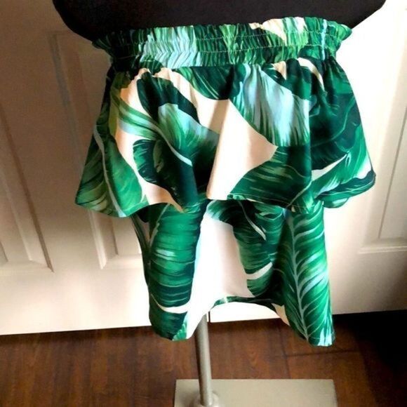 Tiff & Jen Tropical Palm Off Shoulder Top - Picture 3 of 9